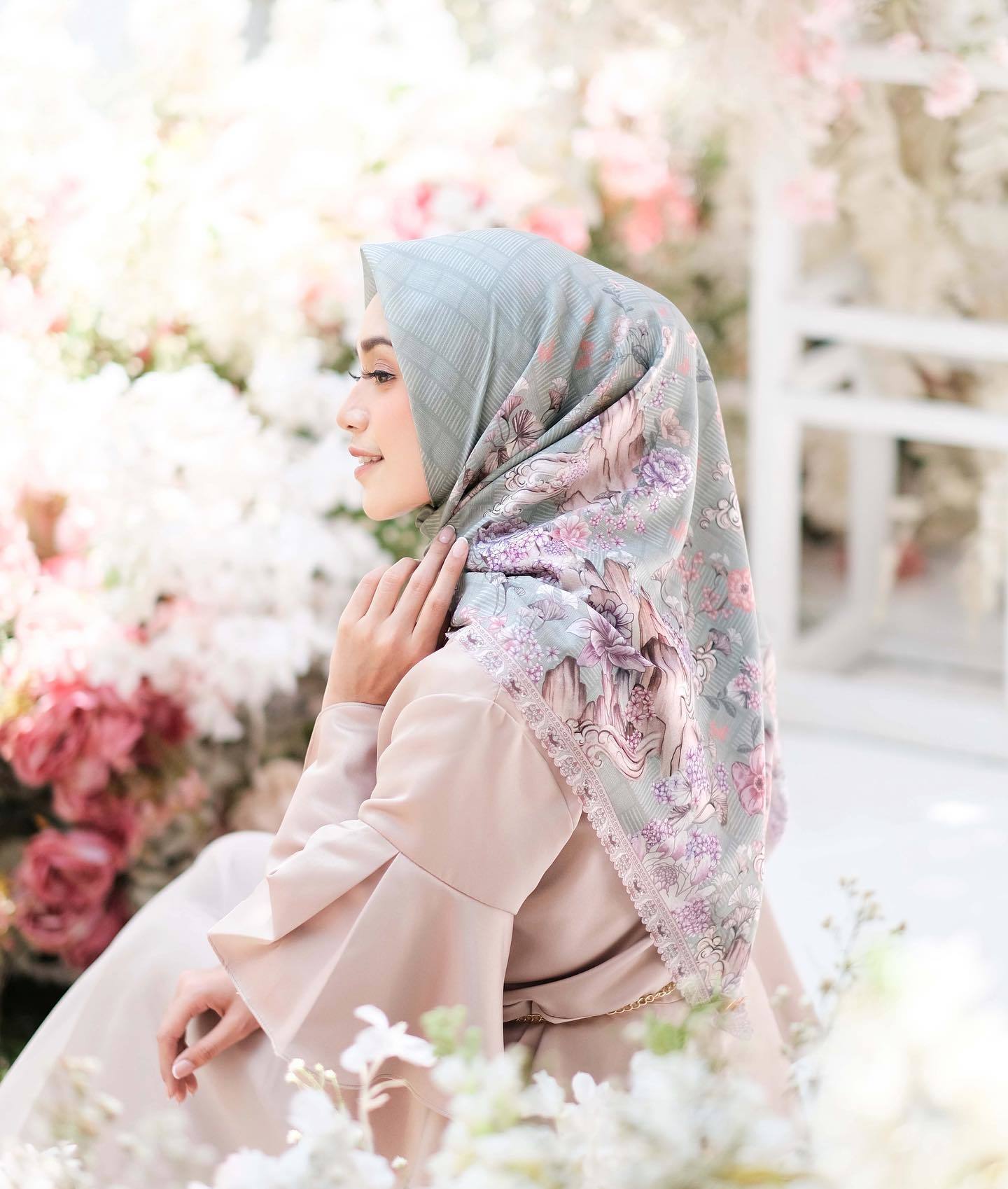 Hijab motif cantik. (Foto: Instagram.com/Vanilla Hijab)