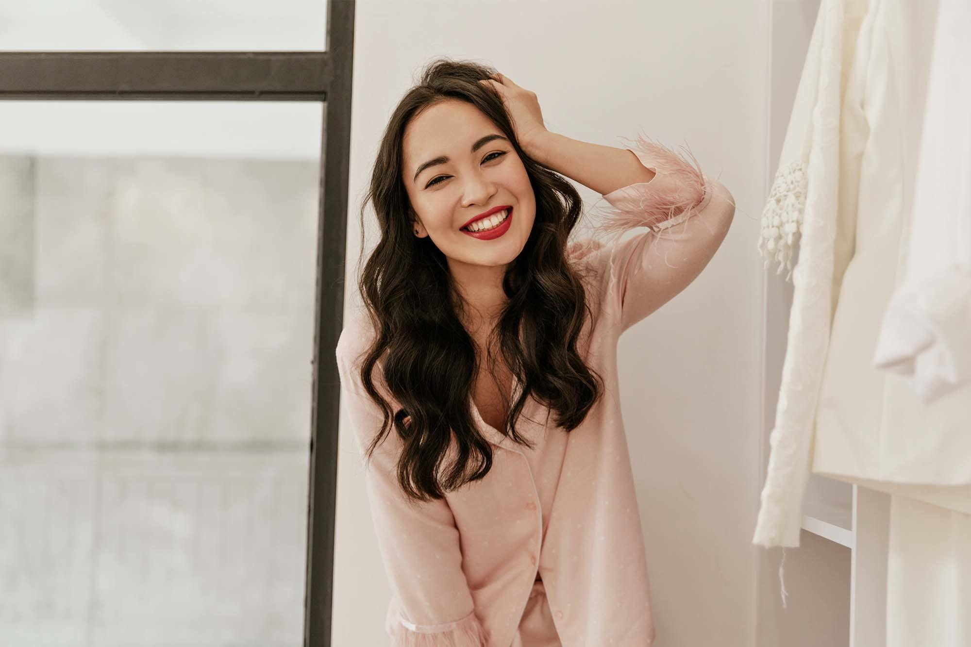 10 Tips Perawatan Rambut Rontok dan Ketombe, Tak Perlu Mahal!