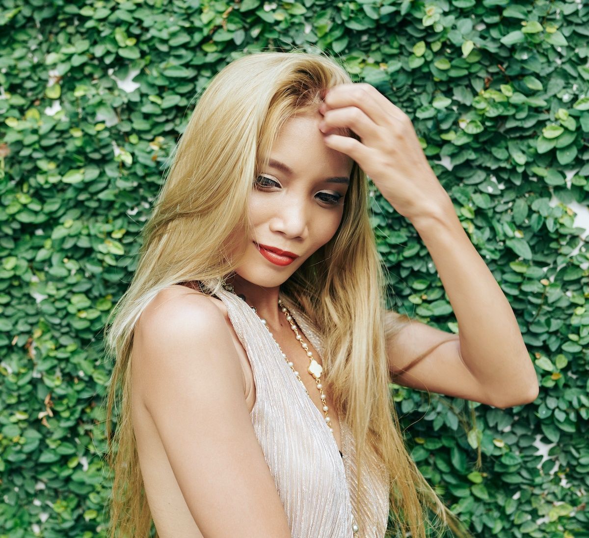 Warna rambut keemasan bagus untuk kulit gelap. (Foto: Shutterstock)