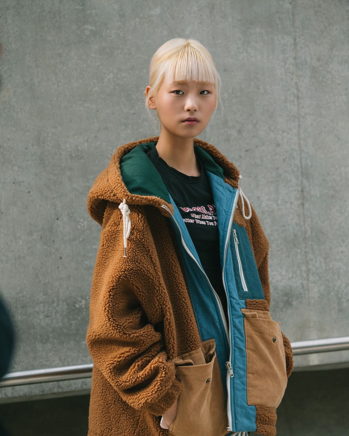 Warna rambut pirang ini akan membuat kulitmu makin cerah. (Foto: Shutterstock)