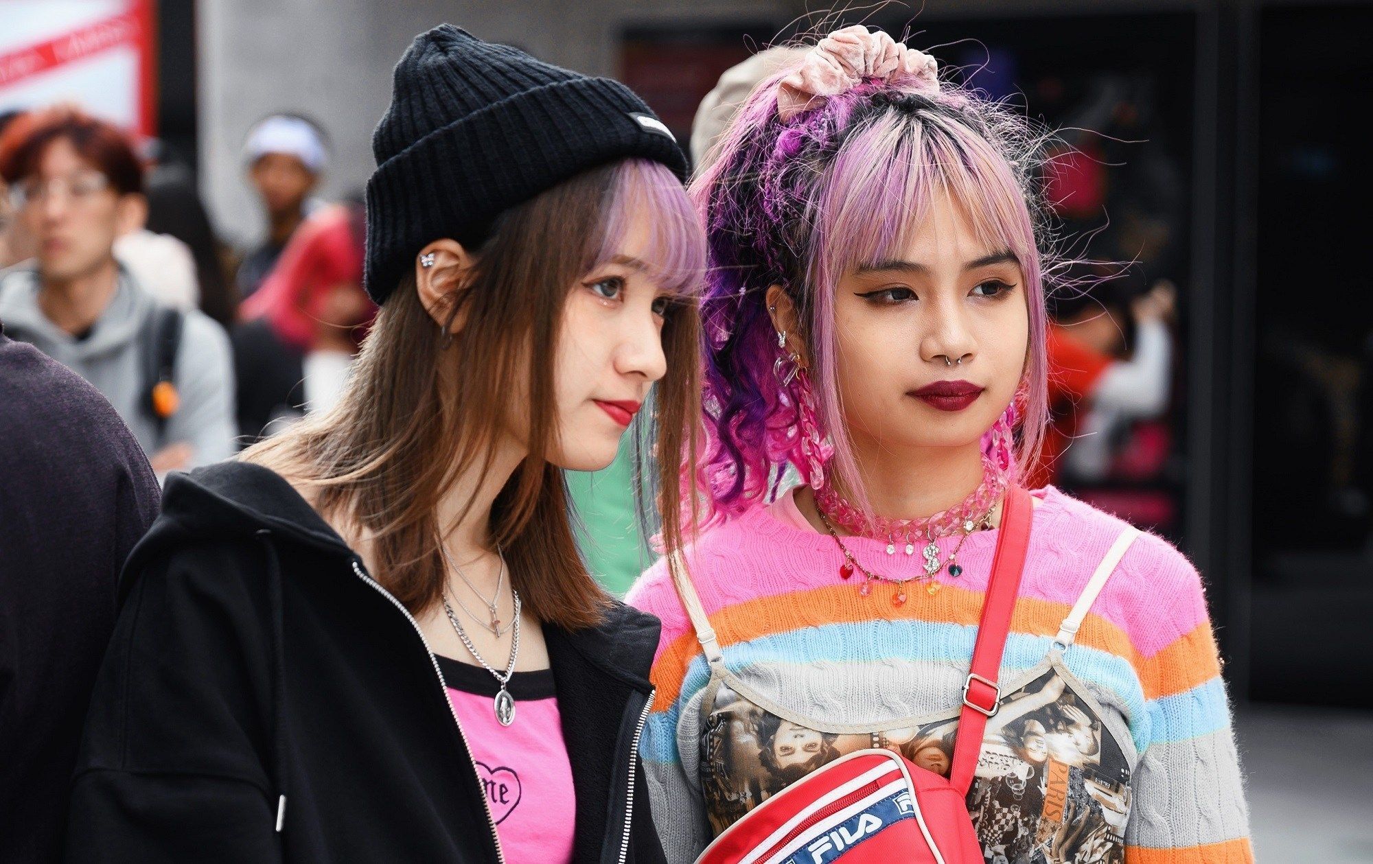 Warna nyentrik ini juga cocok untuk kamu yang senang cosplay, lho! (Foto: Shutterstock)