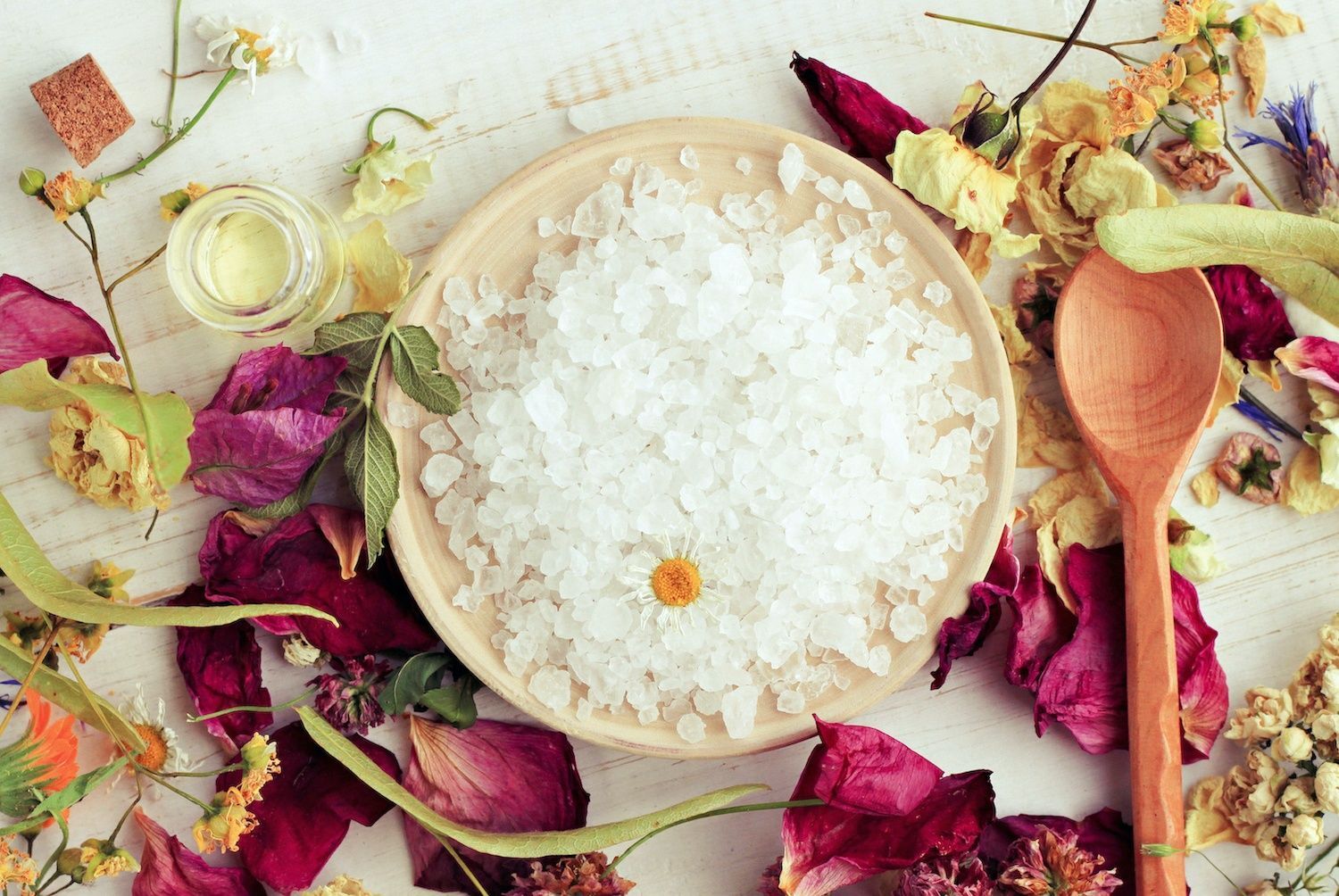 Bath salt untuk menghilangkan warna rambut