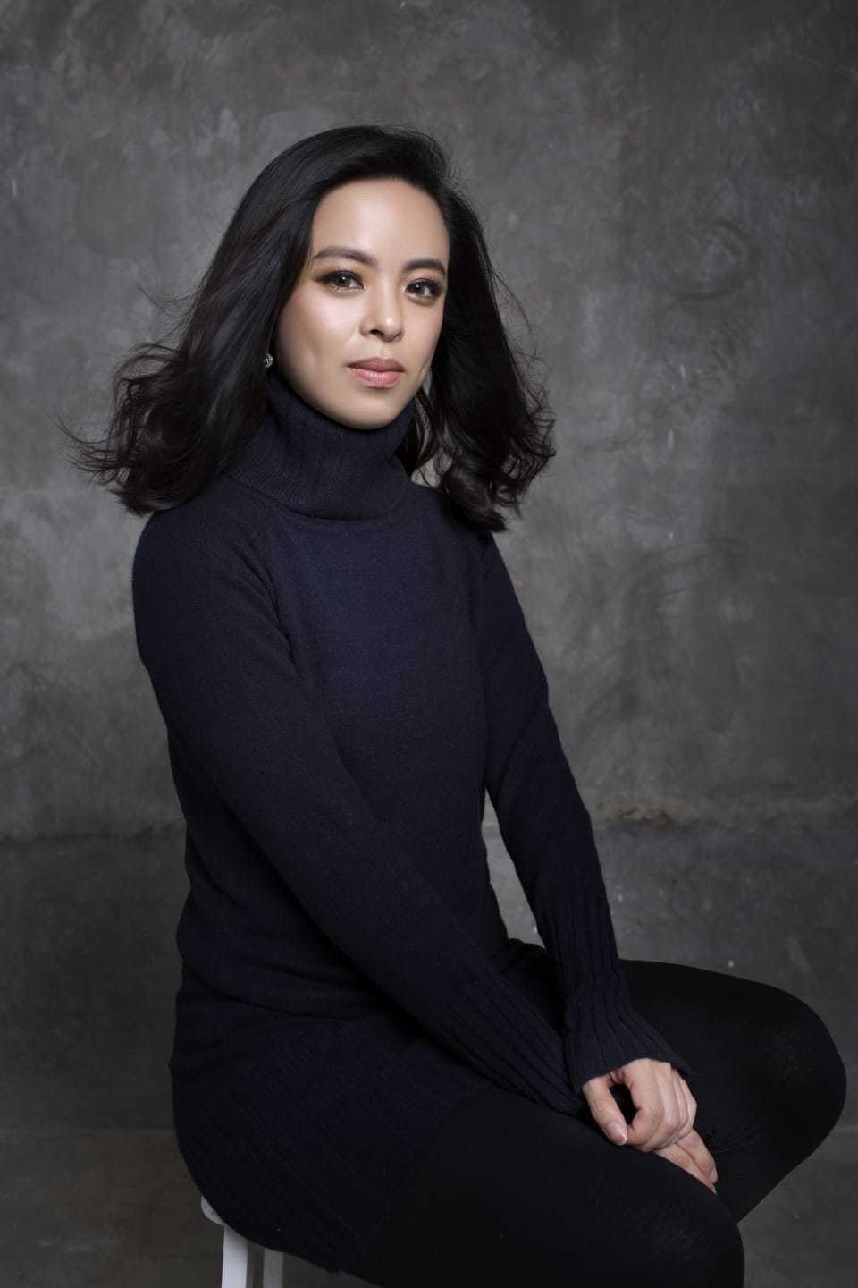 Stella Tjia photo profile