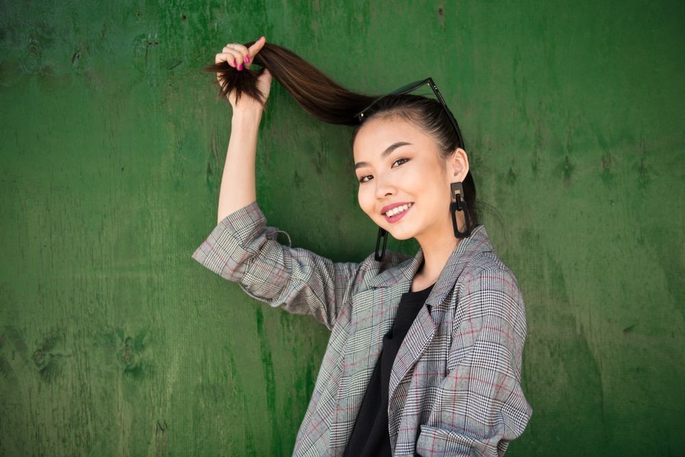 cara mengatasi rambut kusam 1