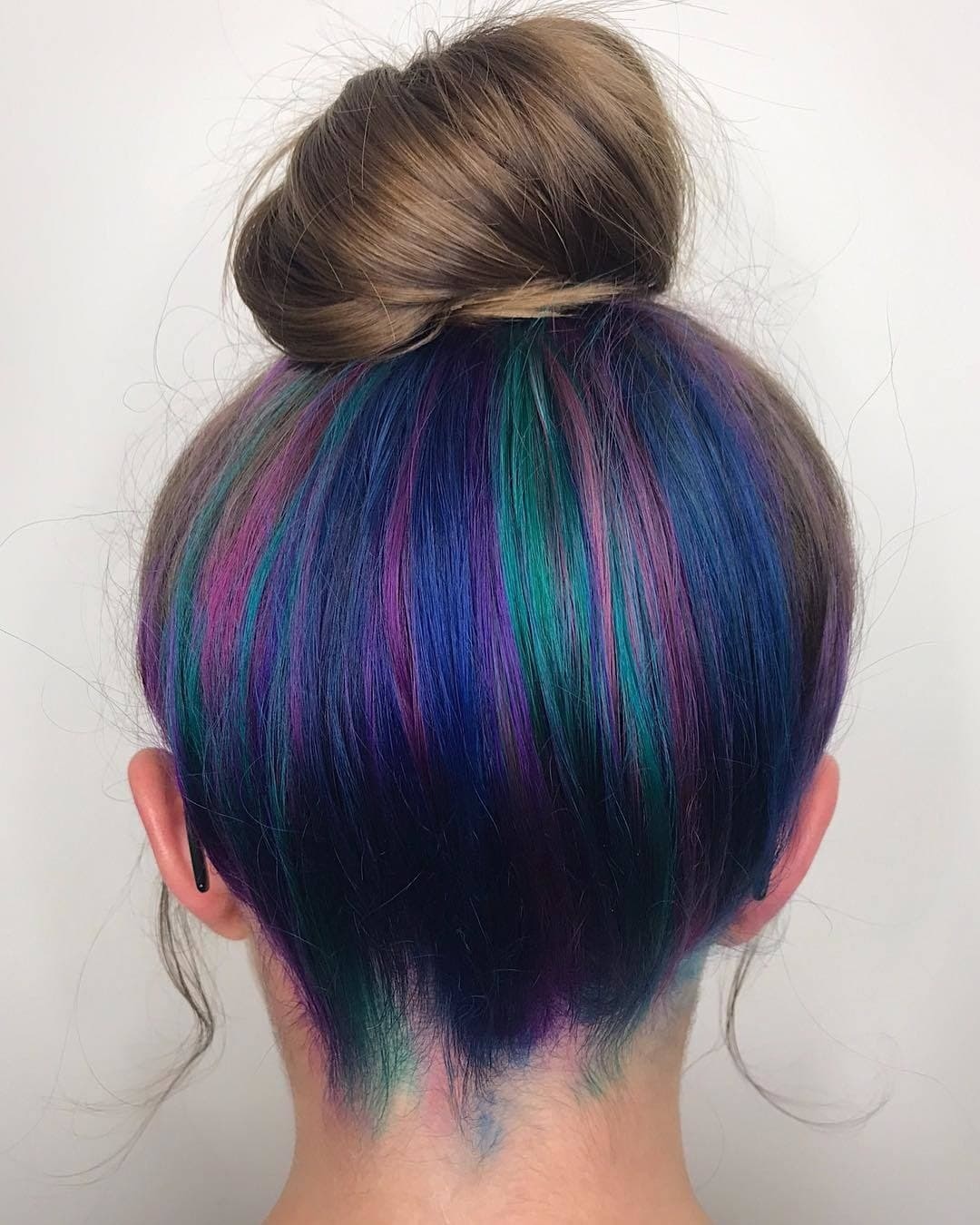 Mermaid hair untuk kamu yang berani tampil beda. (Foto: Allthingshair UK)