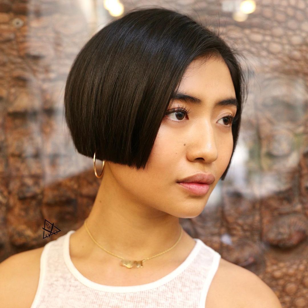 Potongan rambut boyfriend bob sebatas telinga. (Foto: Instagram.com/donovanmillshair)