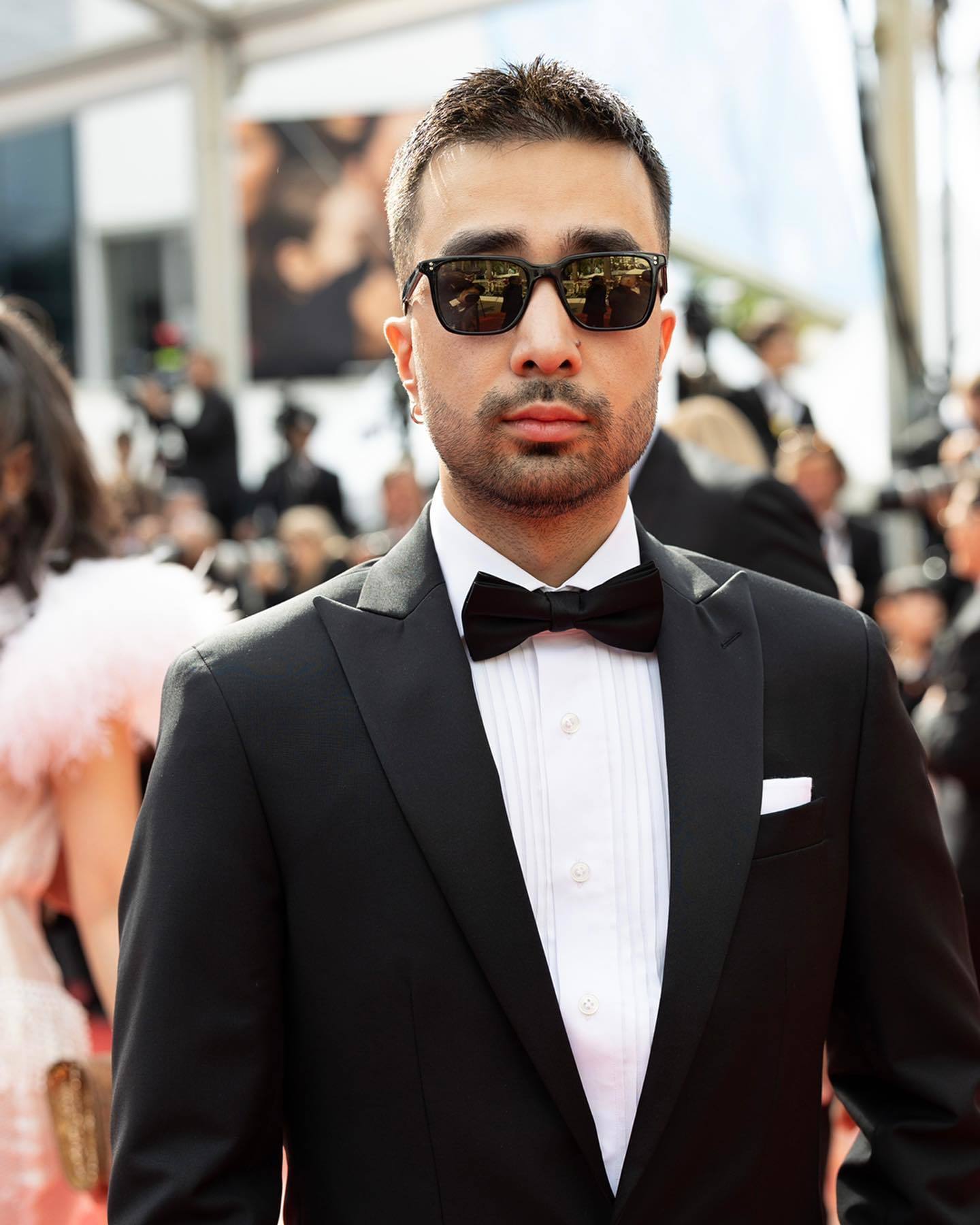 Gaya kumis horseshoe yang tipis. (Foto: Instagram.com/timdessaint)