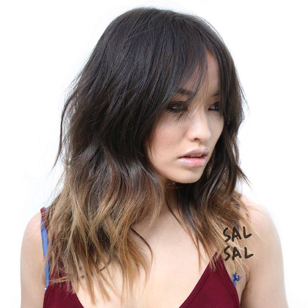 Ombre pirang pada rambut warna cokelat yang cantik. (Foto: Instagram.com/salsalhair)