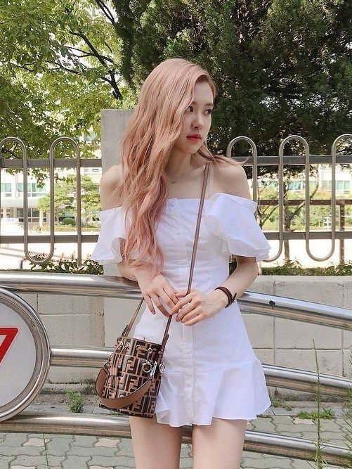 (Foto: Instagram/roses_are_rosie)