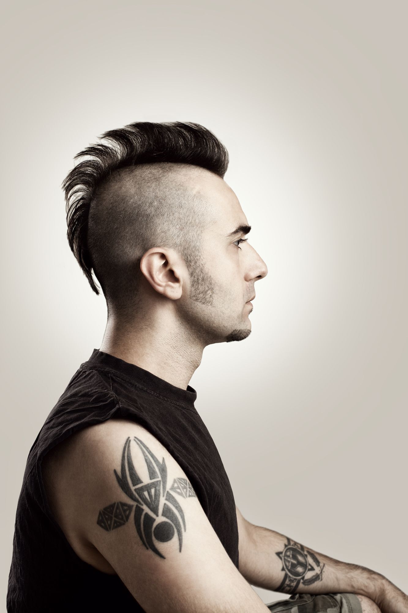 Gaya yang sempat populer di era 90an. (Foto: iStock by Getty Images)