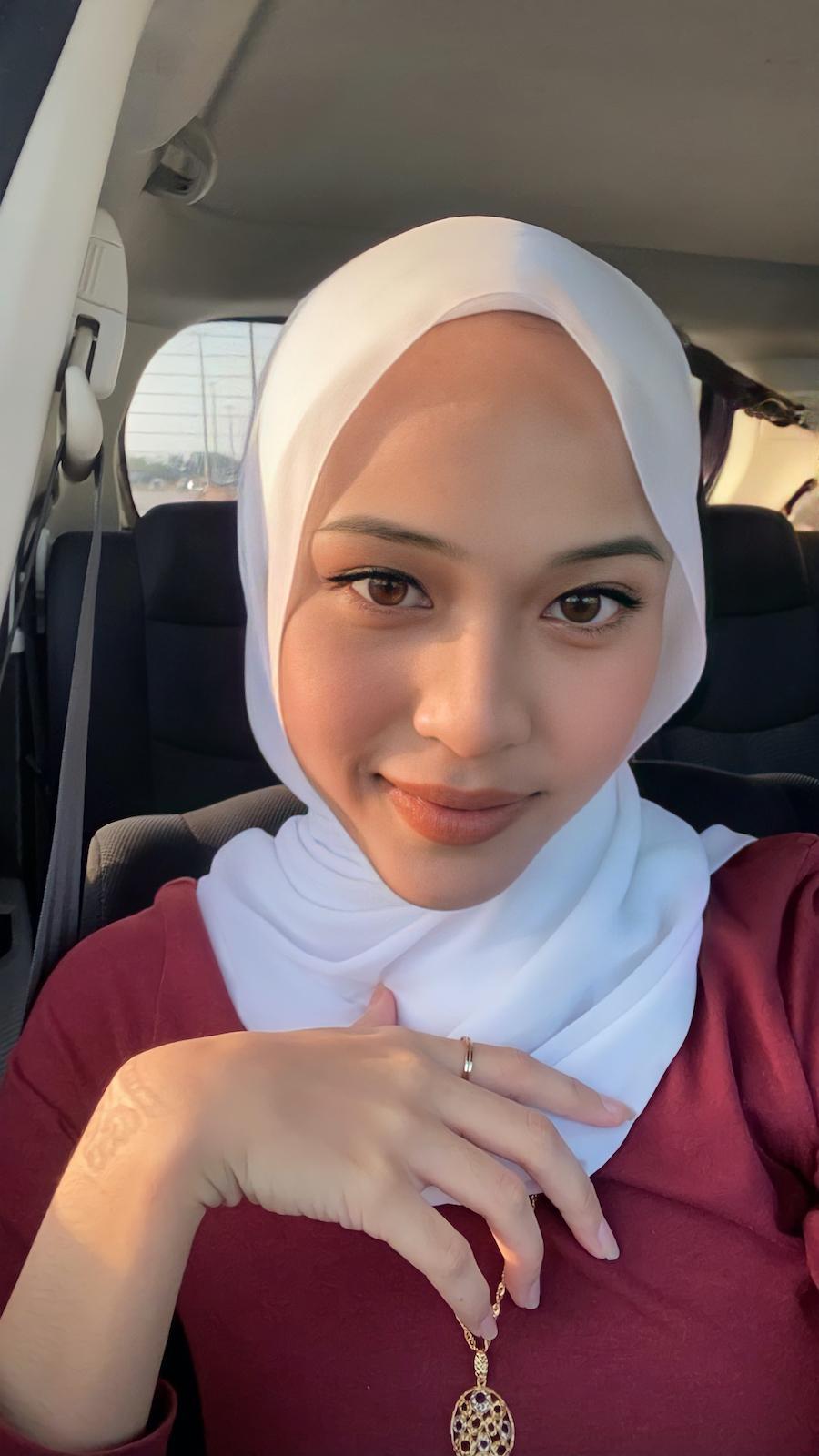 Kerudung pashmina tanpa pentul