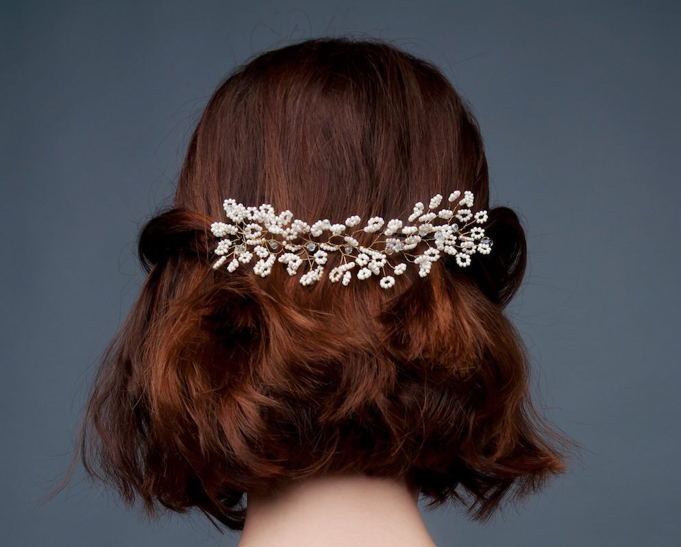 Model rambut apapun jadi manis dengan aksesori. (Foto: Shutterstock)