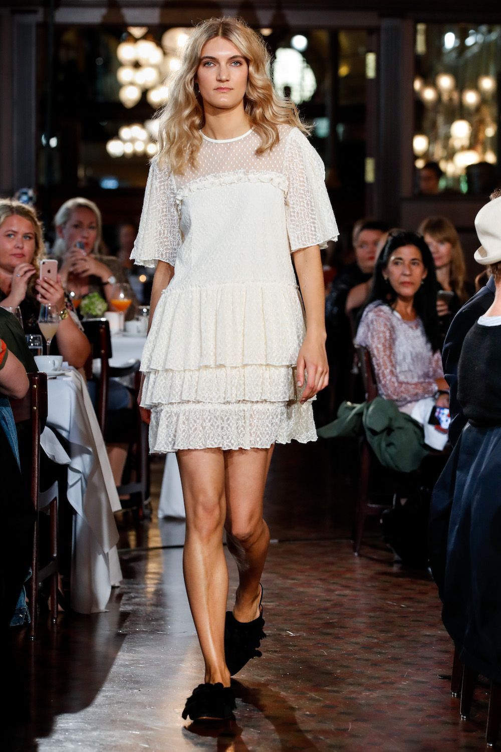 Coba gaya ikal. (Foto: Indigitalimages.com)
