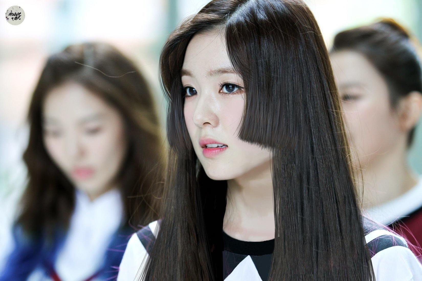 Gaya rambut hime cut a la Irene red velvet. (Foto: Korea Boo)