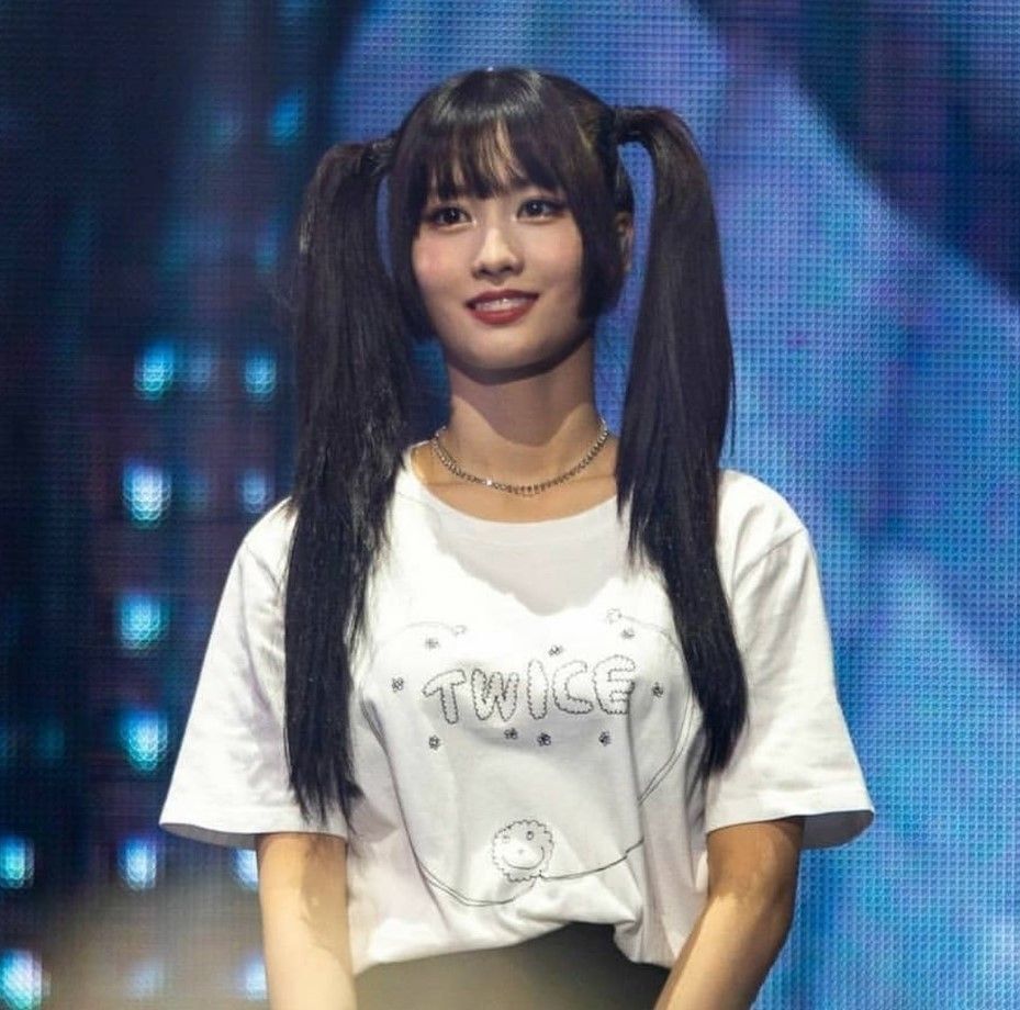 Gaya ikat dua ini bikin penampilan kamu semakin manis! (All Kpop)