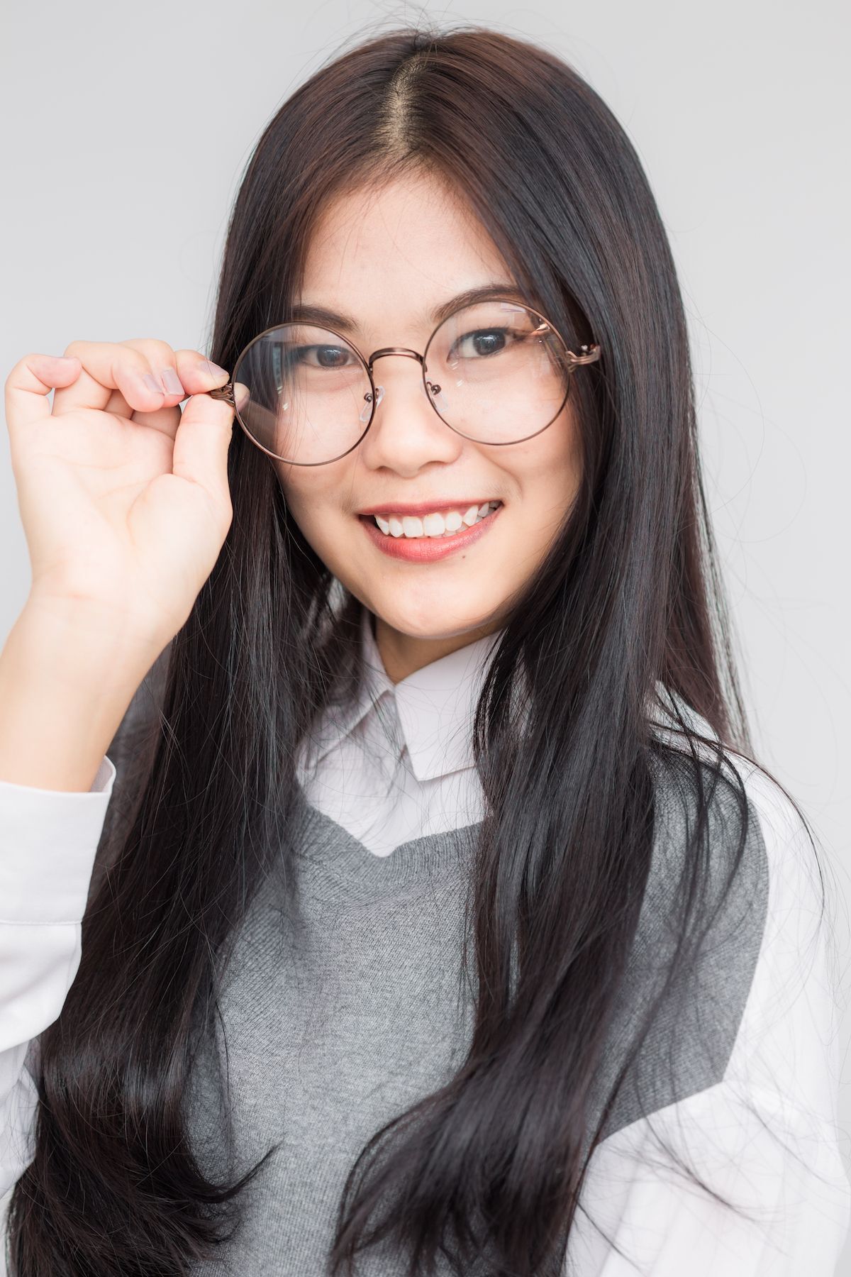 Coba model rambut tanpa layer untuk gaya klasik. Foto: Shutterstock)

