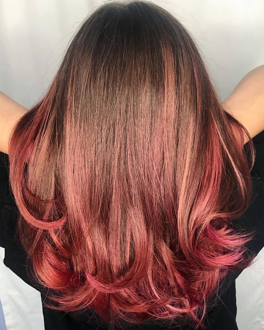 Butuh warna yang lebih terang, coba ombre merah-cokelat yang ini! (Foto: instagram/eringlind)