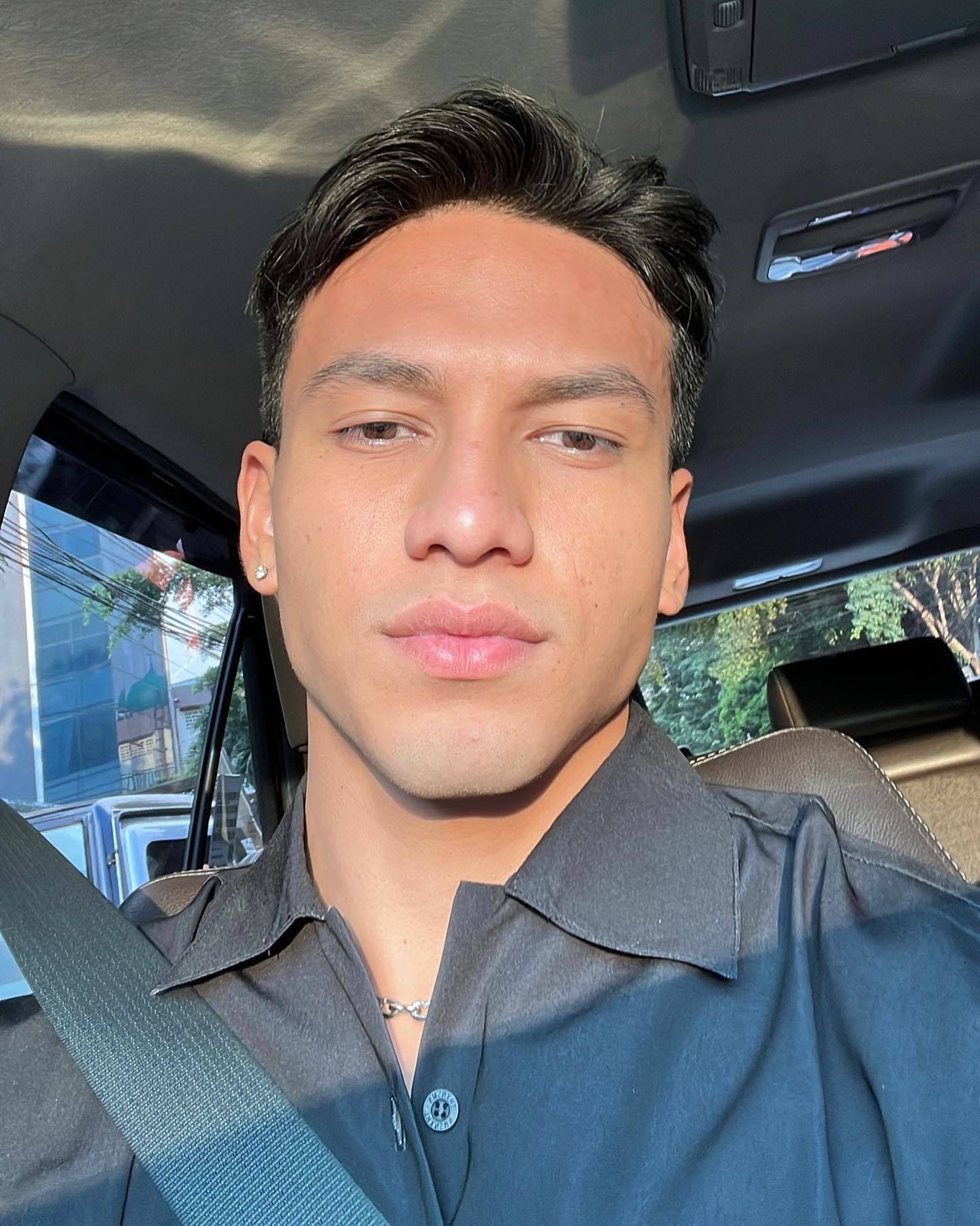 Potongan rambut undercut. (Foto: Instagram.com/jefrinichol)