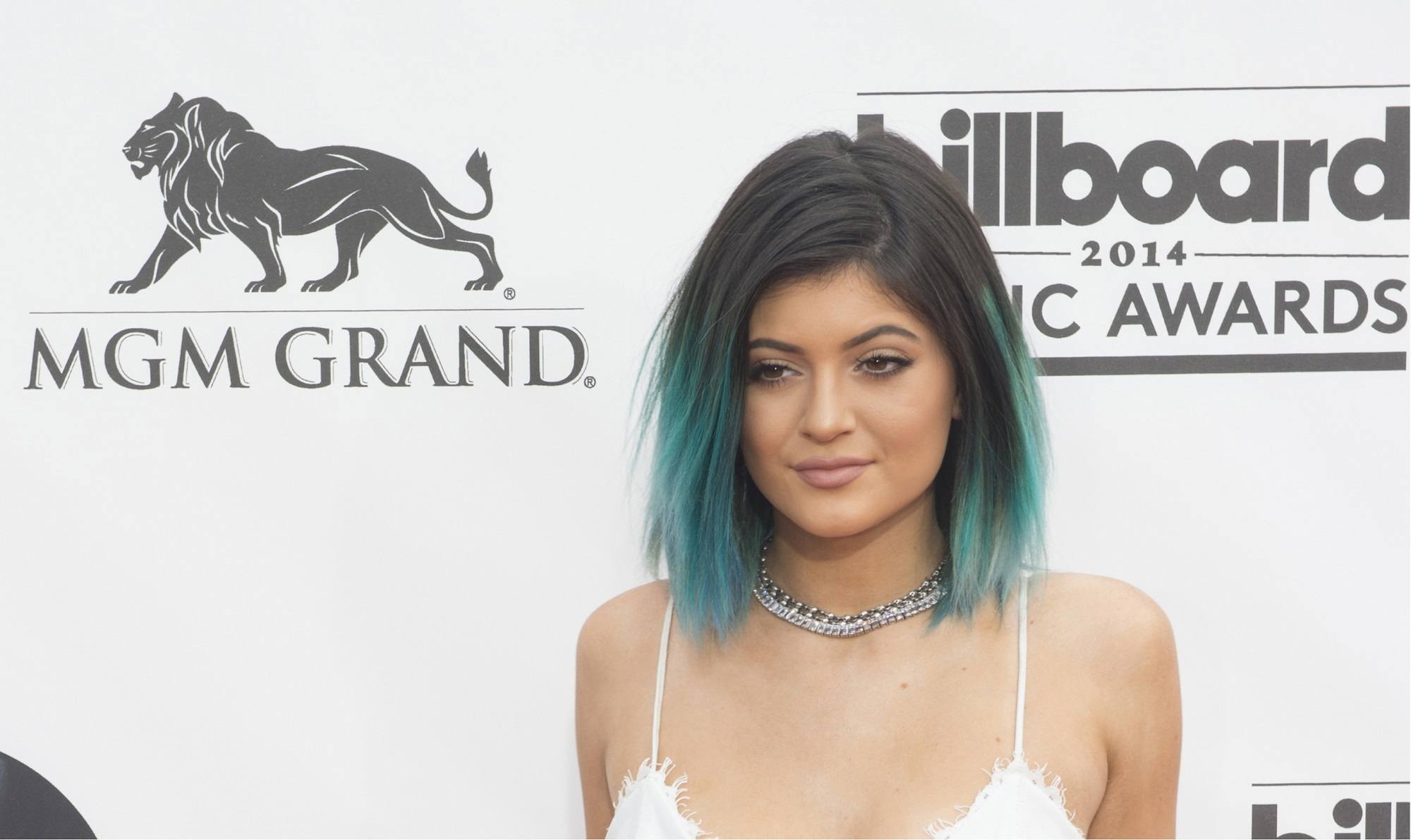 Rambut ombre pendek Kylie Jenner (Foto: Shutterstock)