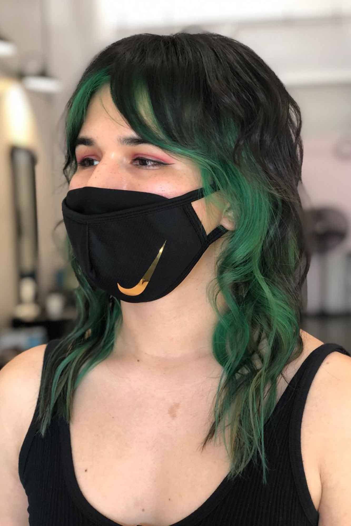 Bisa juga mencoba tekniik money piece khas e-girl! (Foto: Pinterest)