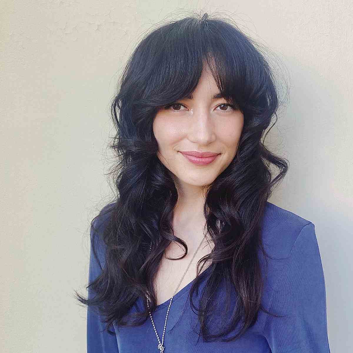 Versi modern dari curtain bangs. (Foto: Latest Hairstyles)