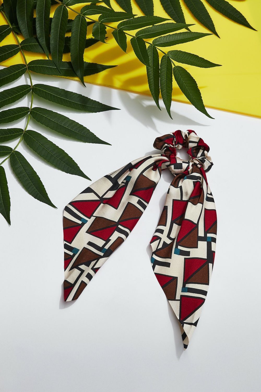 Scrunchie dengan kain. (Foto: Shutterstock)