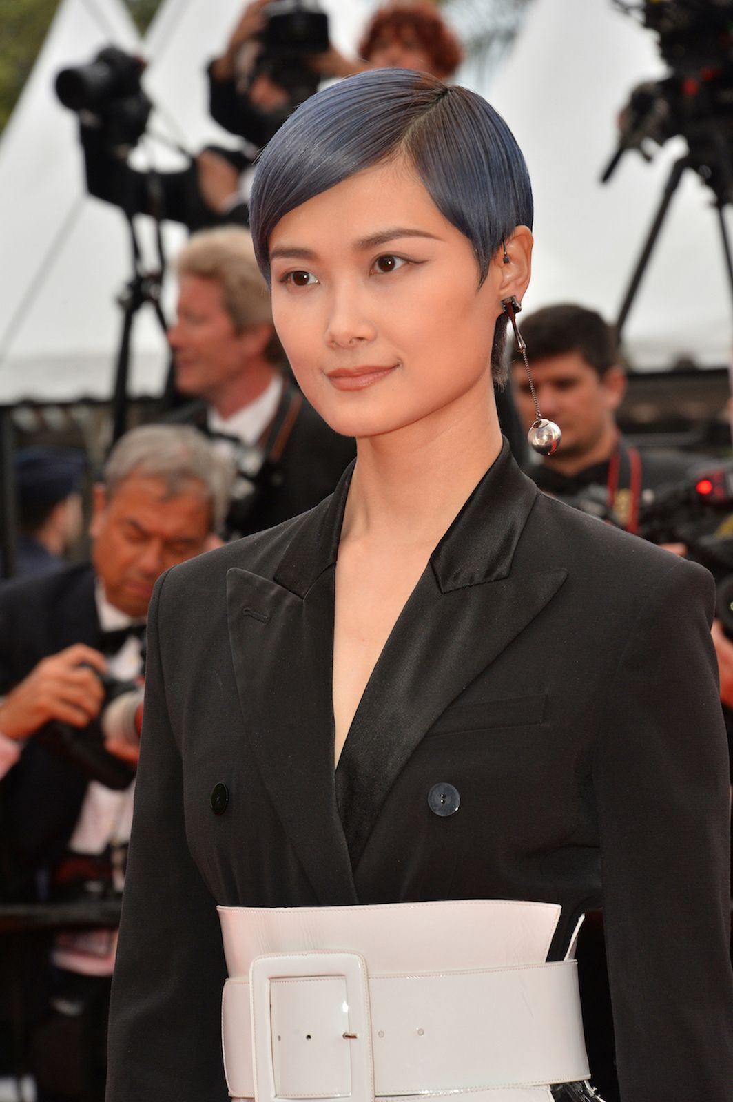 Gaya rambut pixie wet look sangat mudah dikuasai. (Foto: Shutterstock)