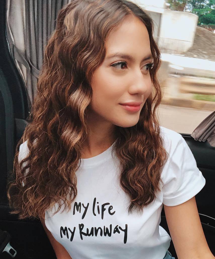 Telnik keriting ala Korea ini sedang ngehits! (Foto: @pevpearce/Instagram)