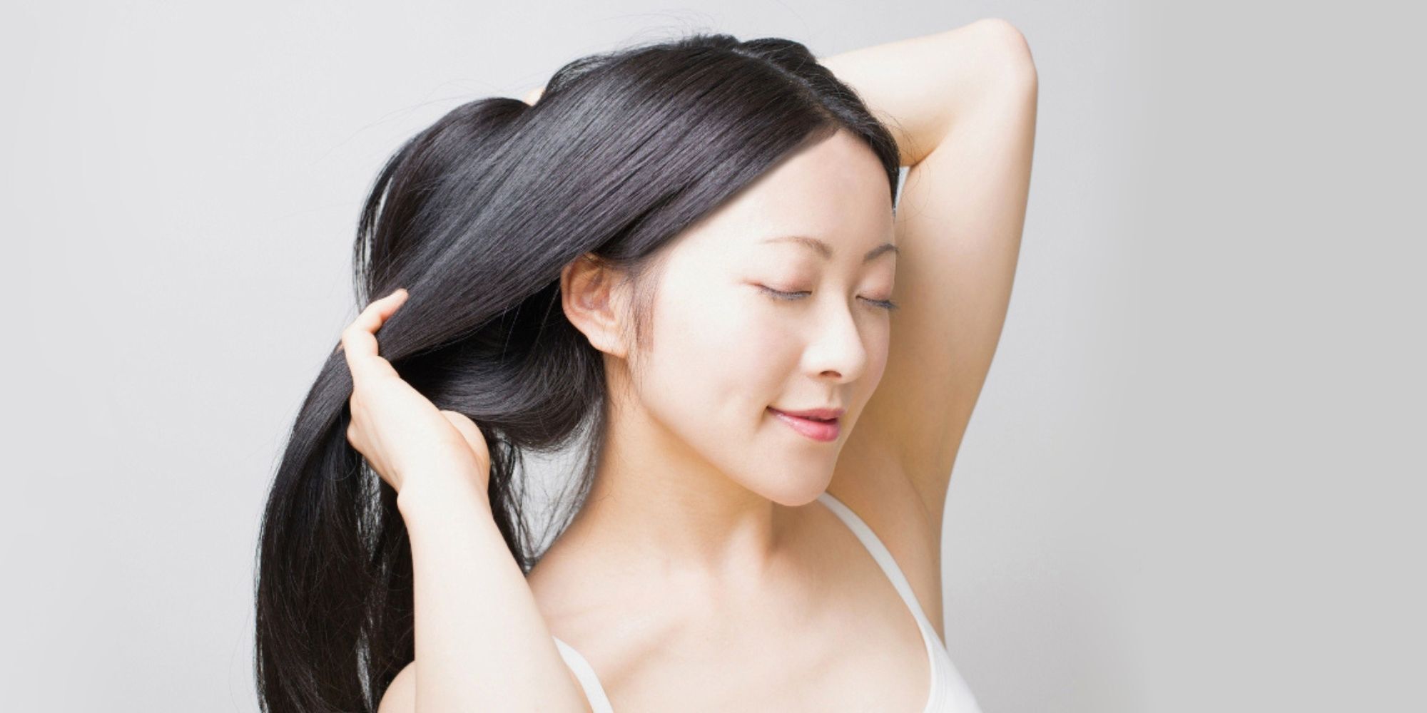 wanita asia dengan rambut lurus hasil smoothing