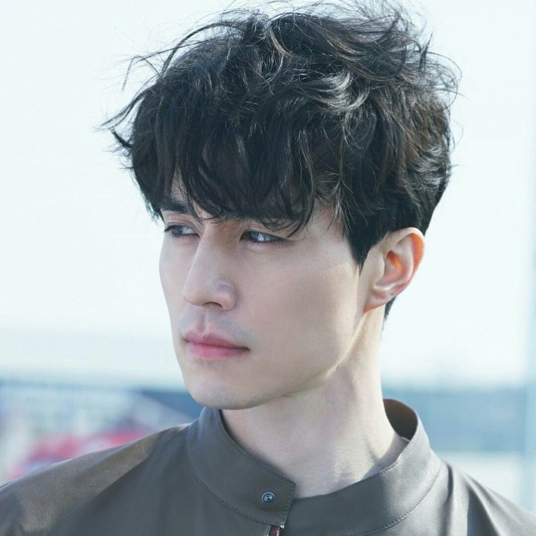 Gaya rambut cowo yang bisa kamu coba tiru, nih! (Foto: Arena Magazine)