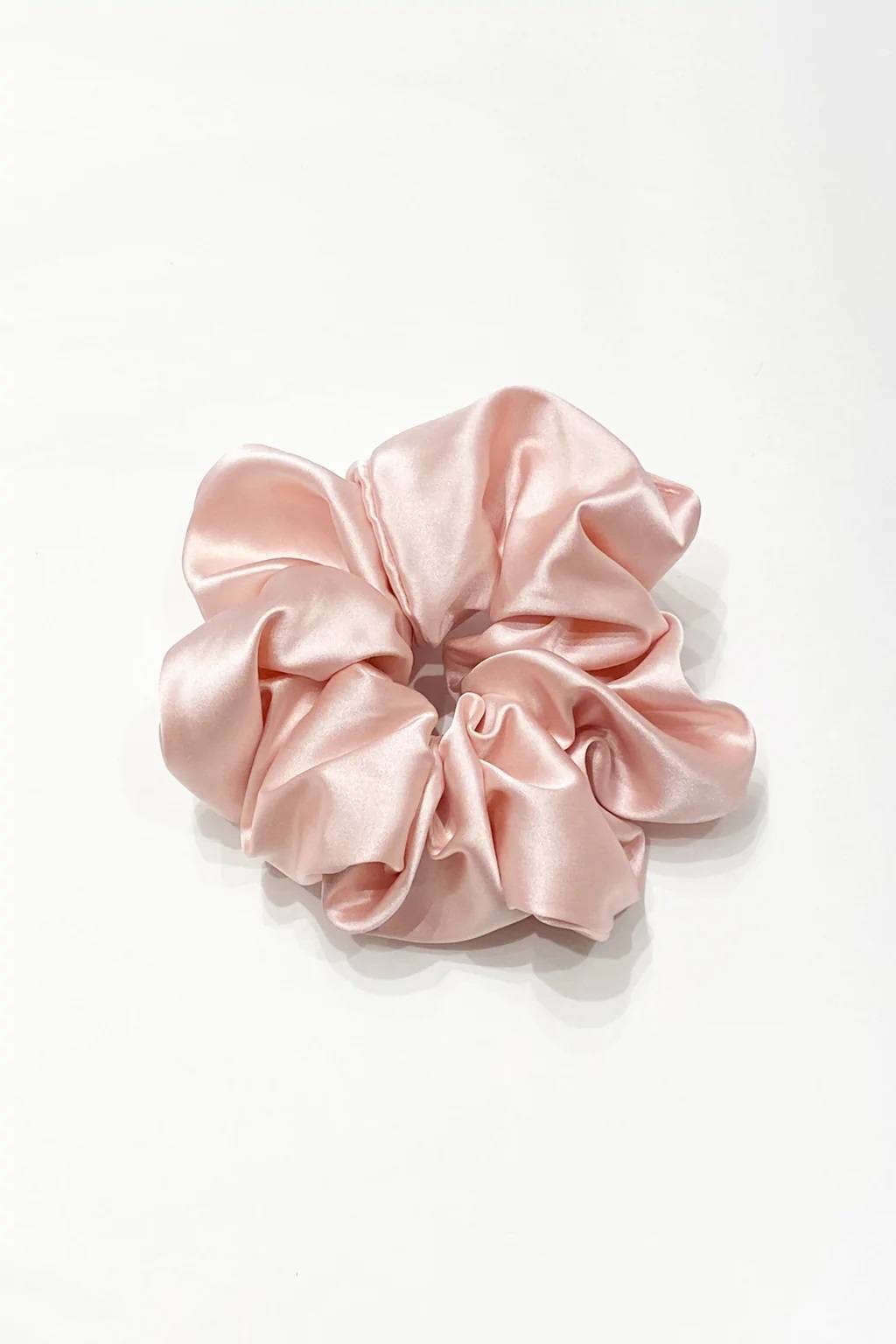 Satin scrunchies. (Foto: Noaburo)