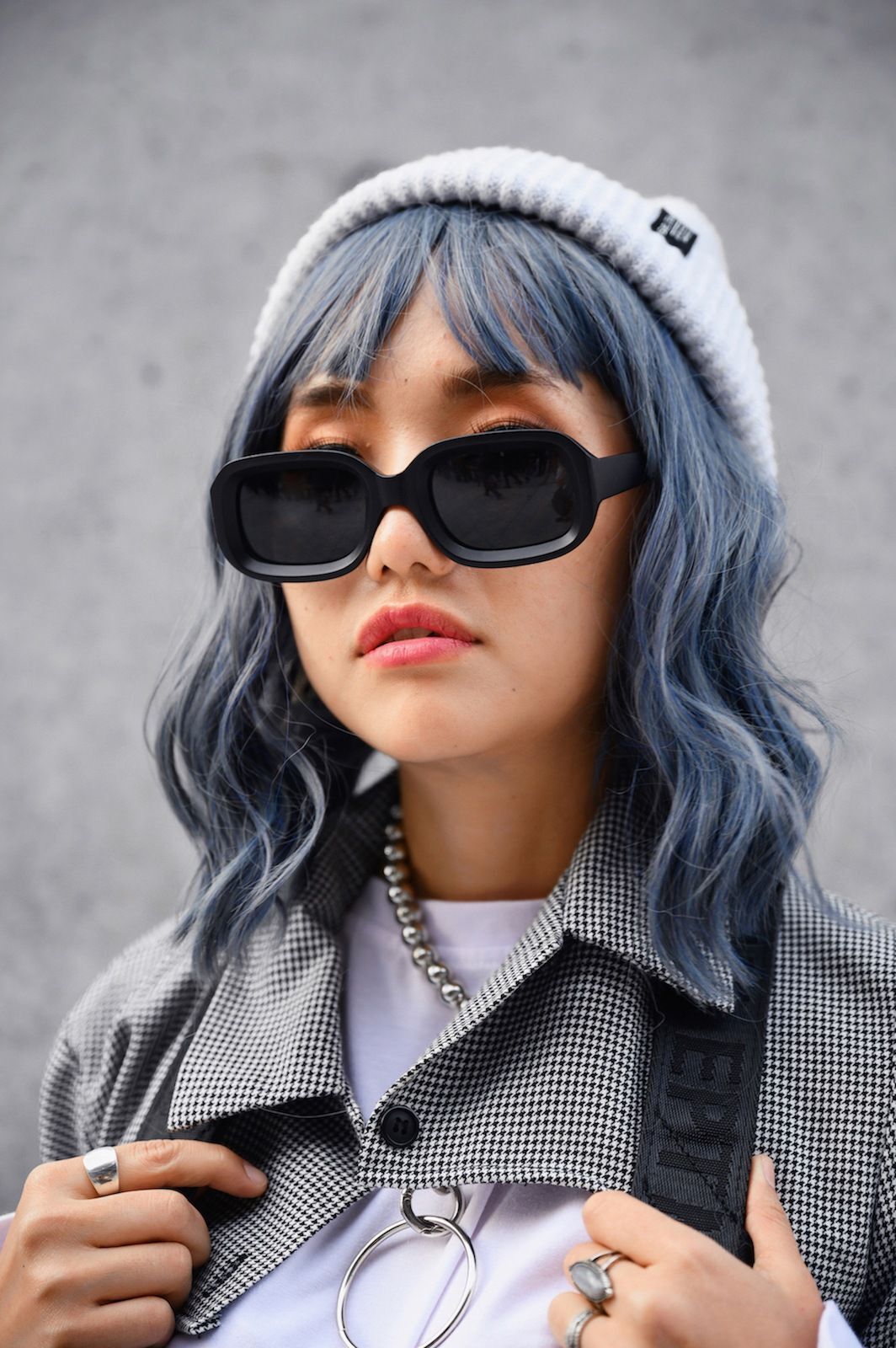 Campuran denim dan abu-abu yang keren. (Foto: Shutterstock)