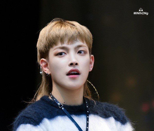 gaya rambut hongjong mullet