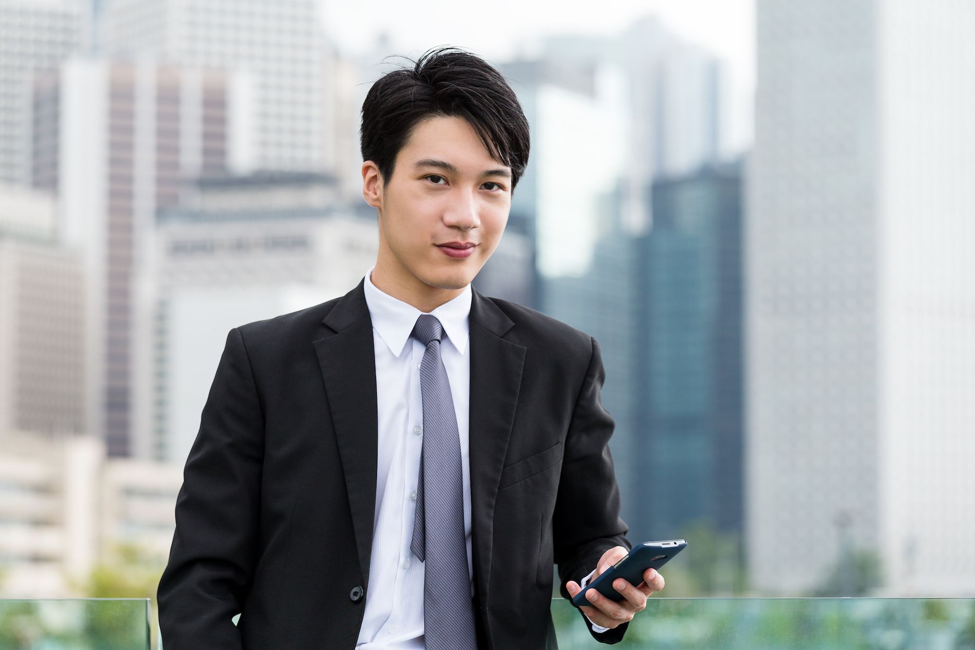 Potongan rambut yang bertekstur membuatmu tak perlu menata rambut lagi. (Foto: Shutterstock)