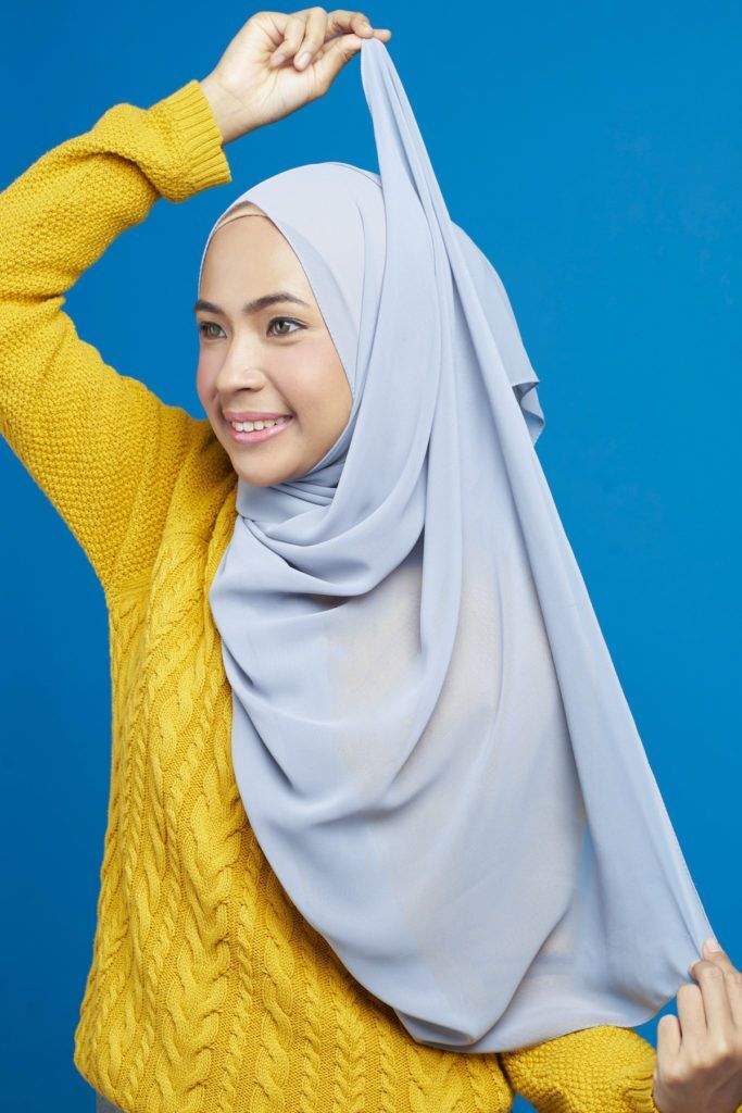Step 3 - Gaya hijab untuk wajah bulat.