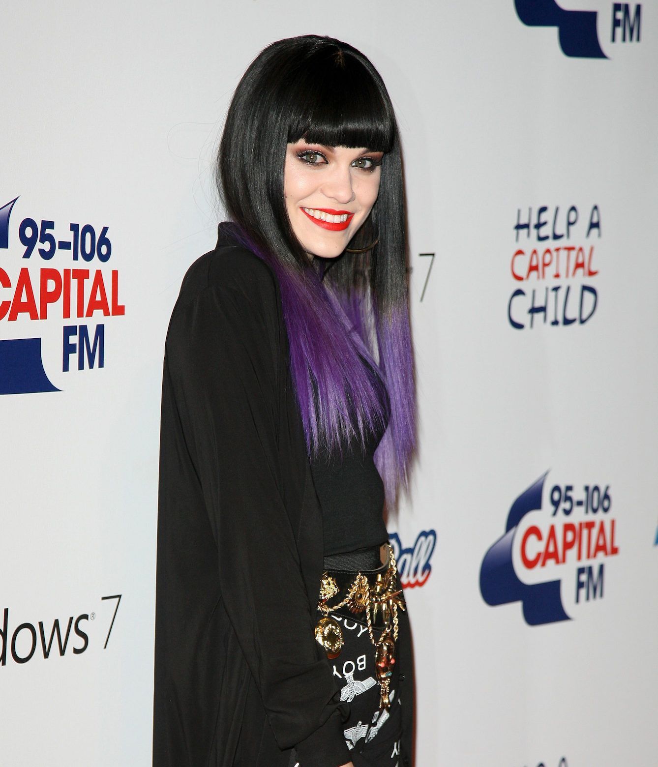 Campuran warna gelap yang kamu suka. (Foto: Shutterstock)