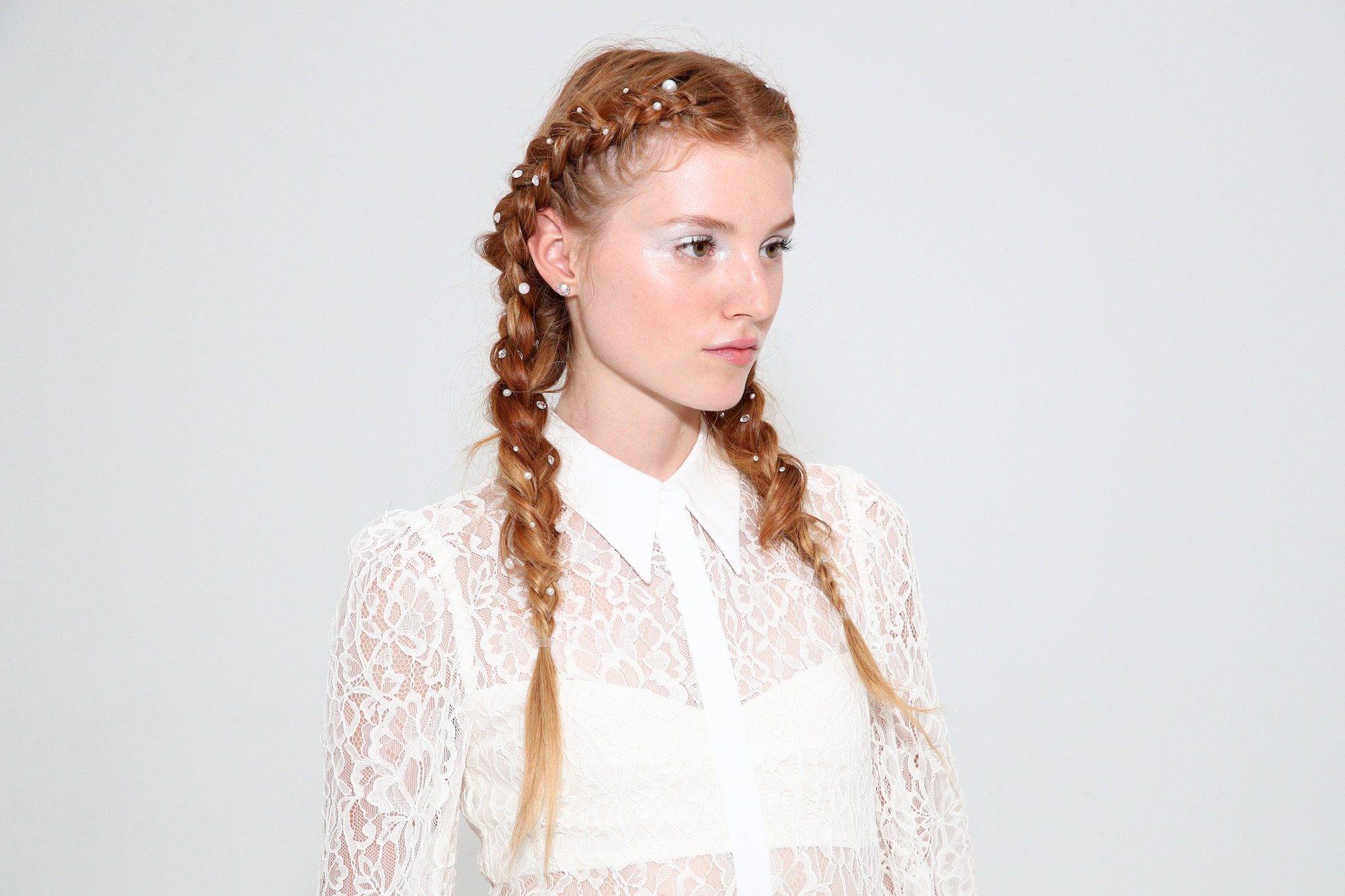 Gaya rambut fantasy yang bisa kamu gunakan sehari-hari. (Foto: TRESemme New York Fashion Week)