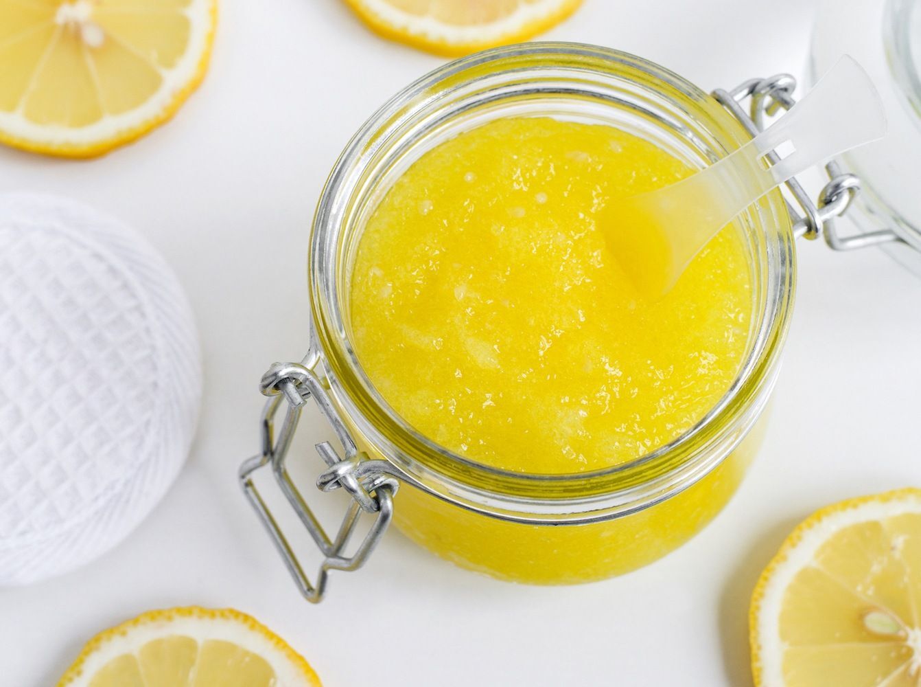 masker untuk eksfoliasi kulit kepala dengan bahan gula