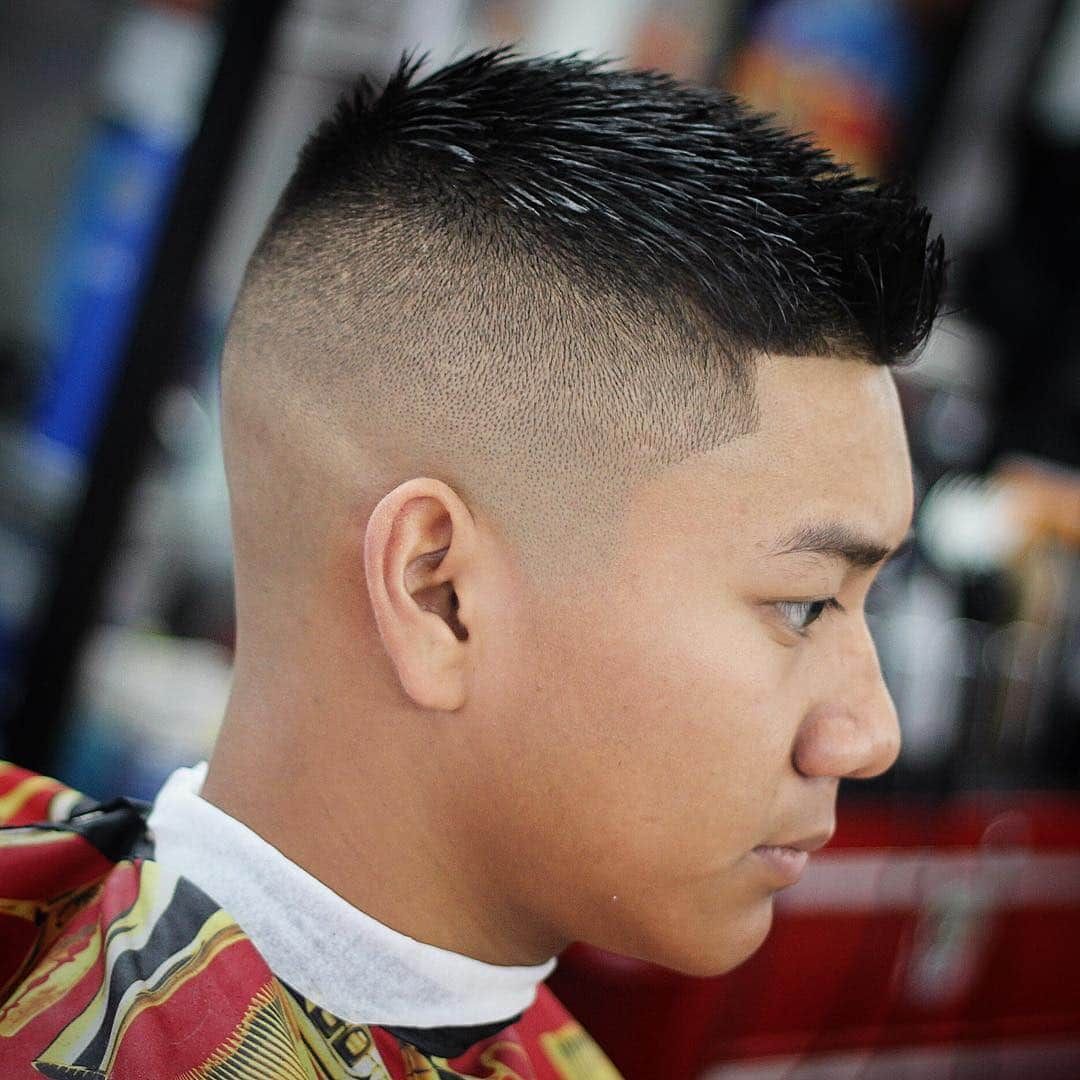 Rambut cepak mohawk. (Foto: Pinterest)