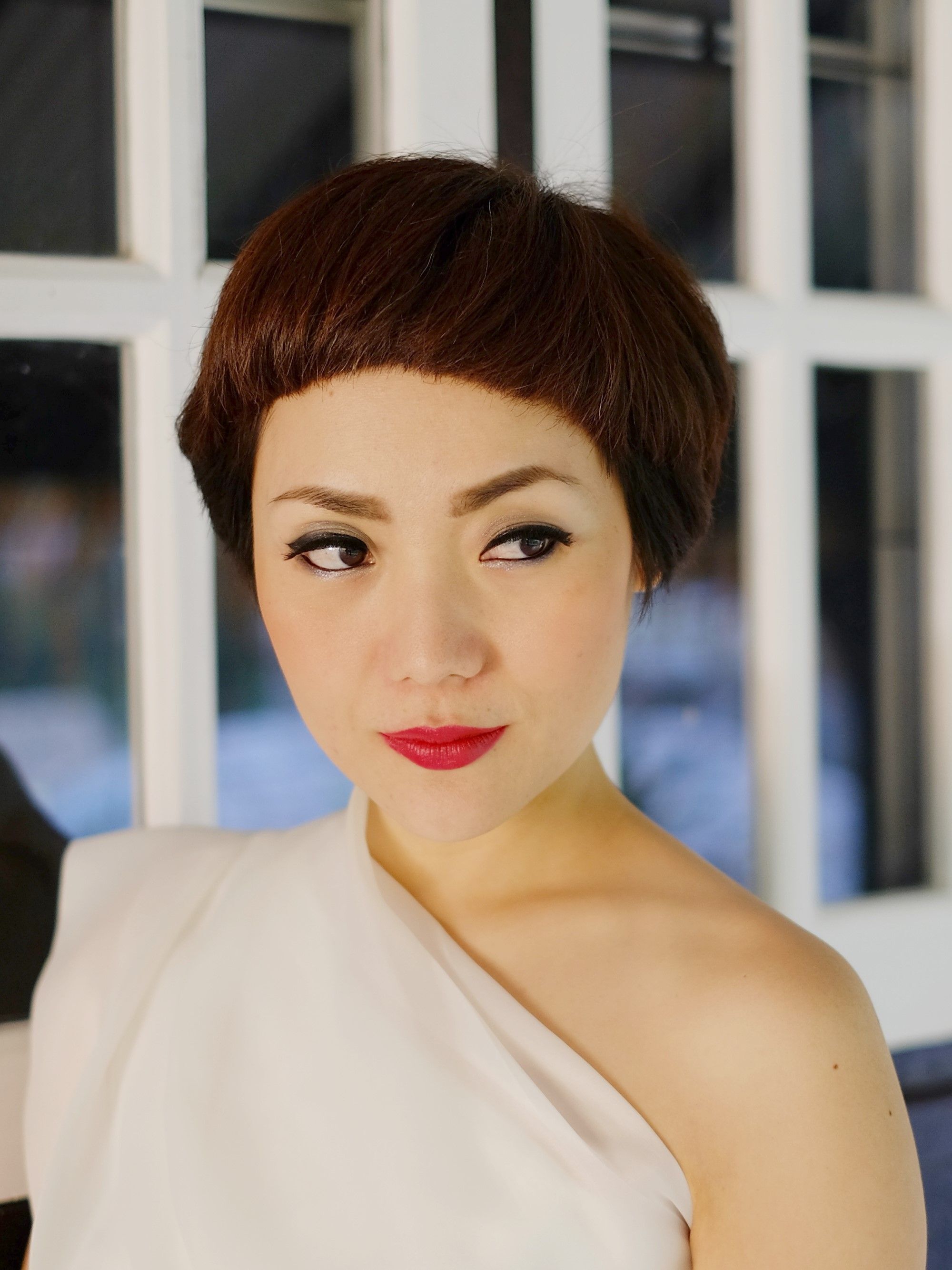 Padukan dengan potongan rambut yang tepat. (Foto: Shutterstock)