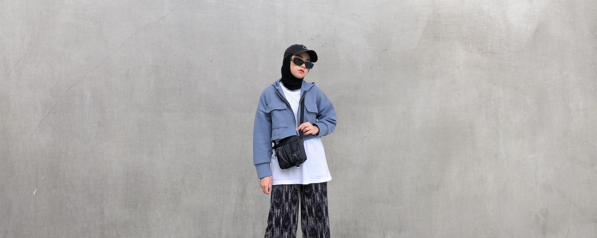 12 Ide OOTD Nonton Konser Hijab yang Super Nyaman!