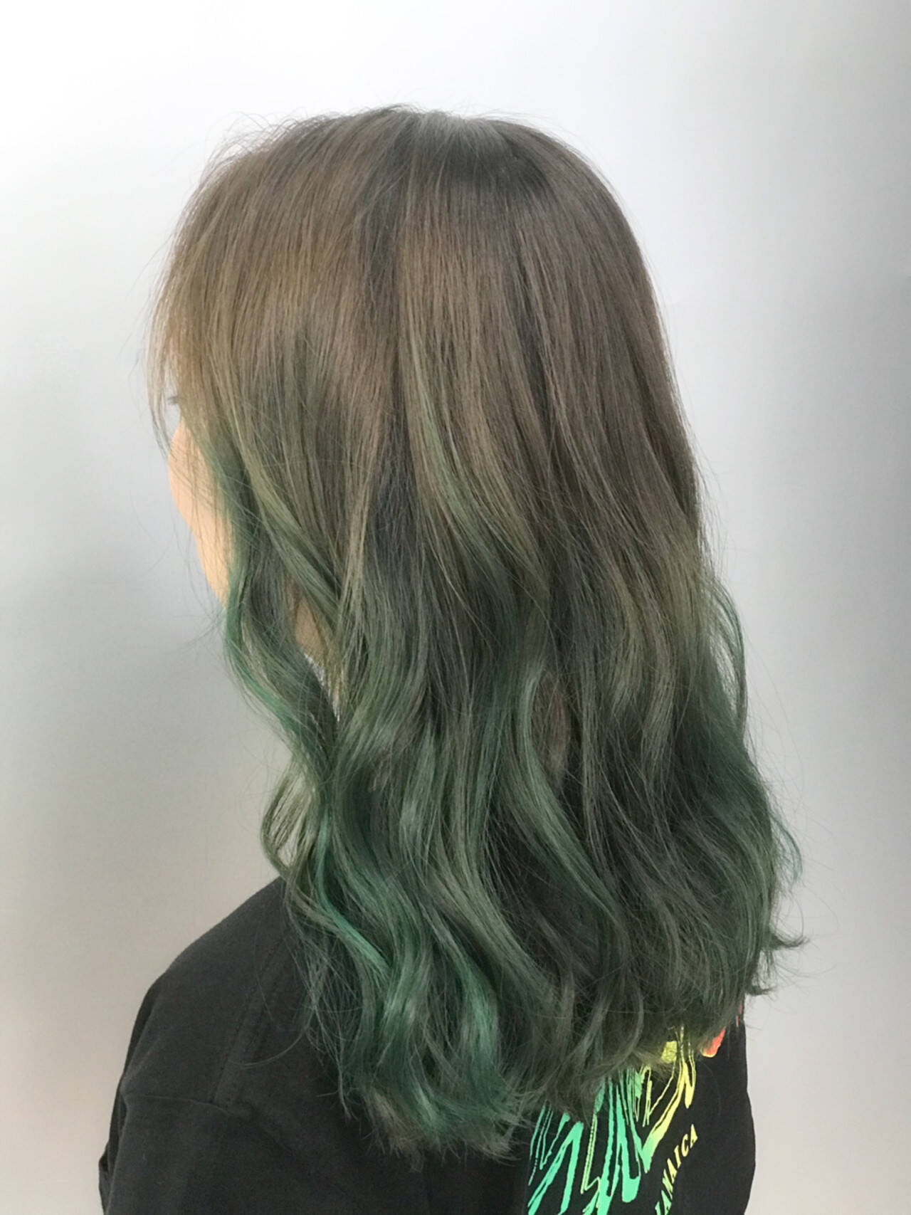 Semakin unik saat dijadikan balayage. (Foto: hair.cm)