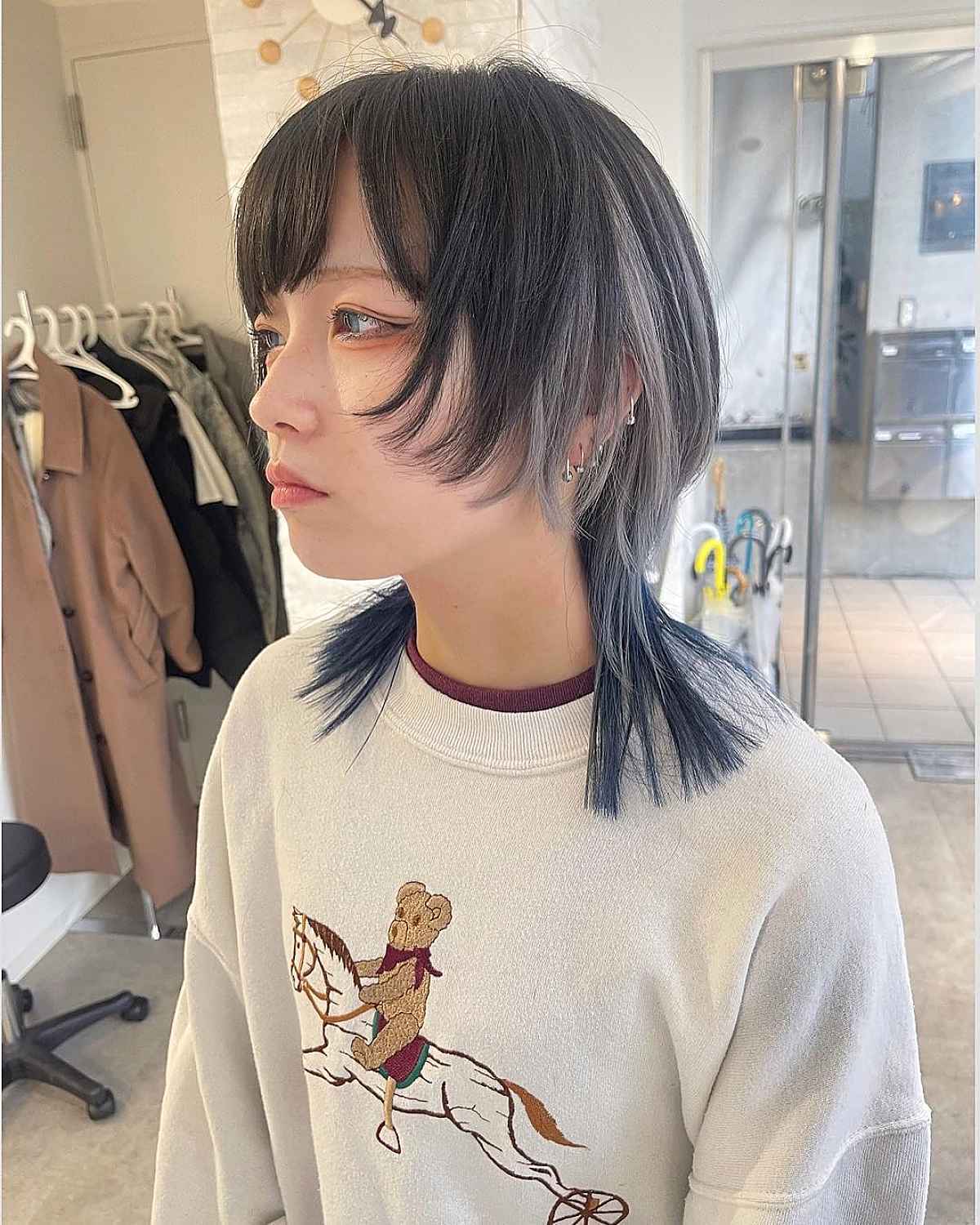 Variasi kekinian dari potongan rambut shaggy. (Foto: Latest-Hairstyles)