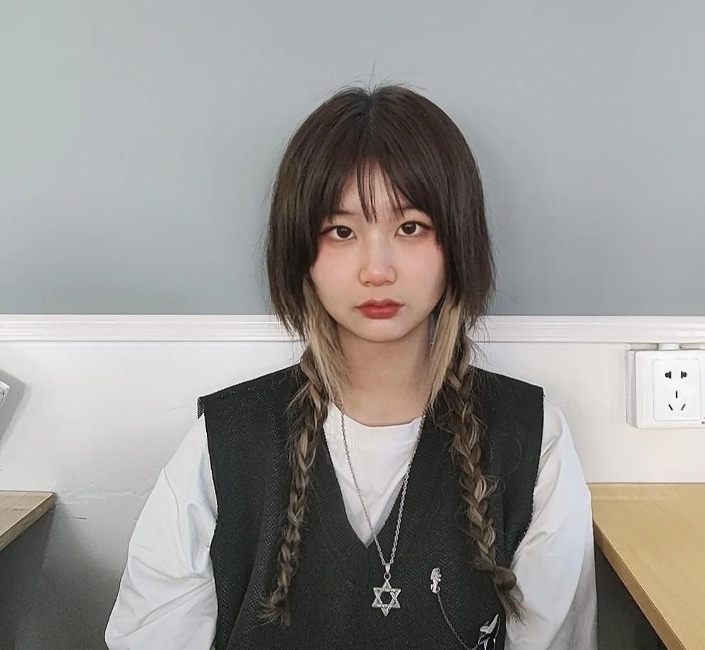 Model rambut jellyfish yang viral di TikTok. (Foto: infnews)