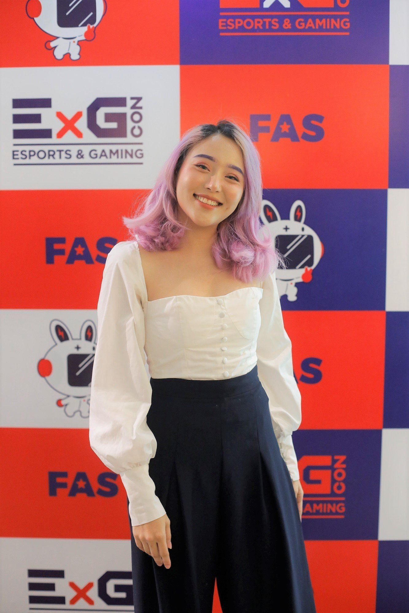 Janine Intansari, saat menghadiri acara EXGCon 2019. (Foto: Dwima Ha