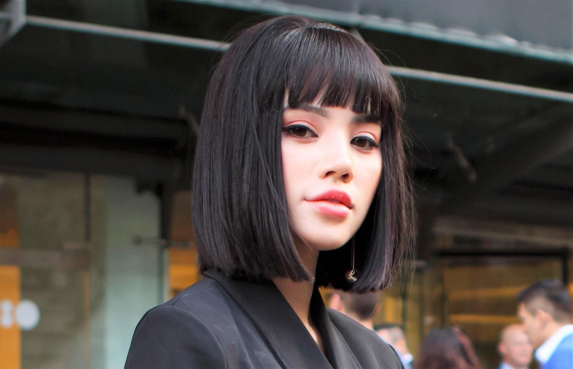 Model bob sama panjang dibagian belakang tanpa menggunakan layer. Khas Anna Wintour! (Foto: Shutterstock)