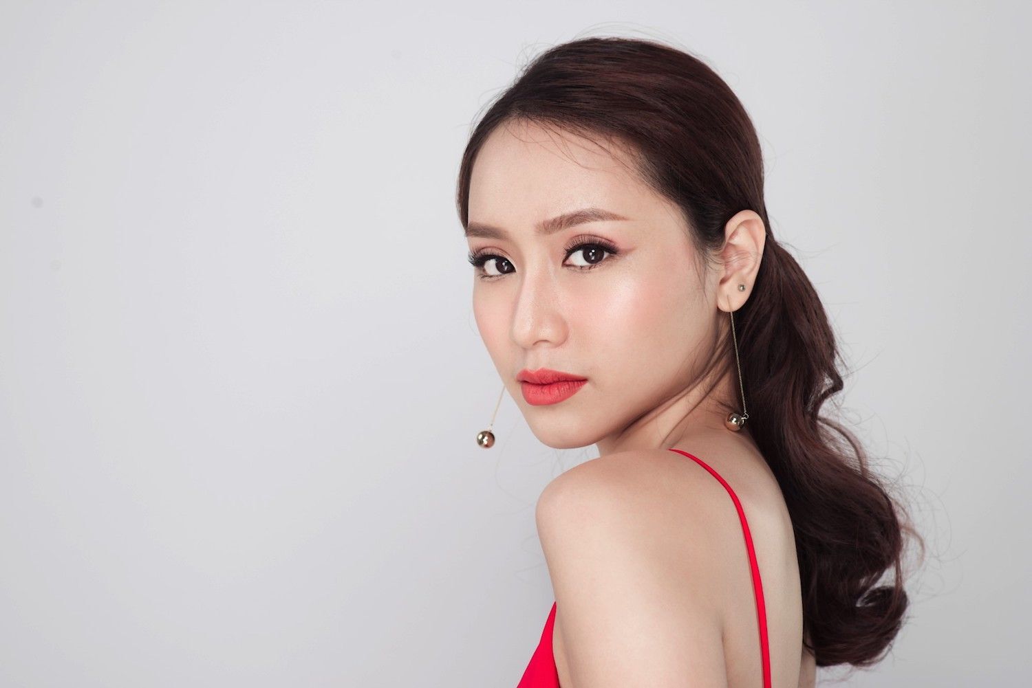 Mudah, simpel, dan butuh waktu singkat adalah tiga kata yang menggambarkan gaya rambut ini. (Foto: Shutterstock)