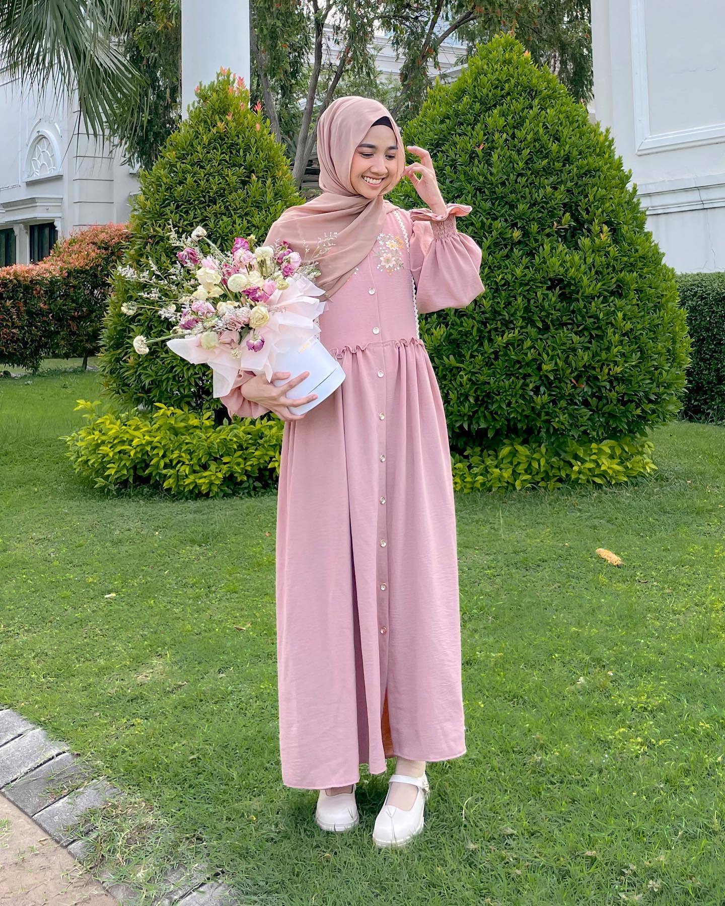 Paduan warna pastel ini sangat cantik dan feminin! (Foto: Instagram.com/richaeu)