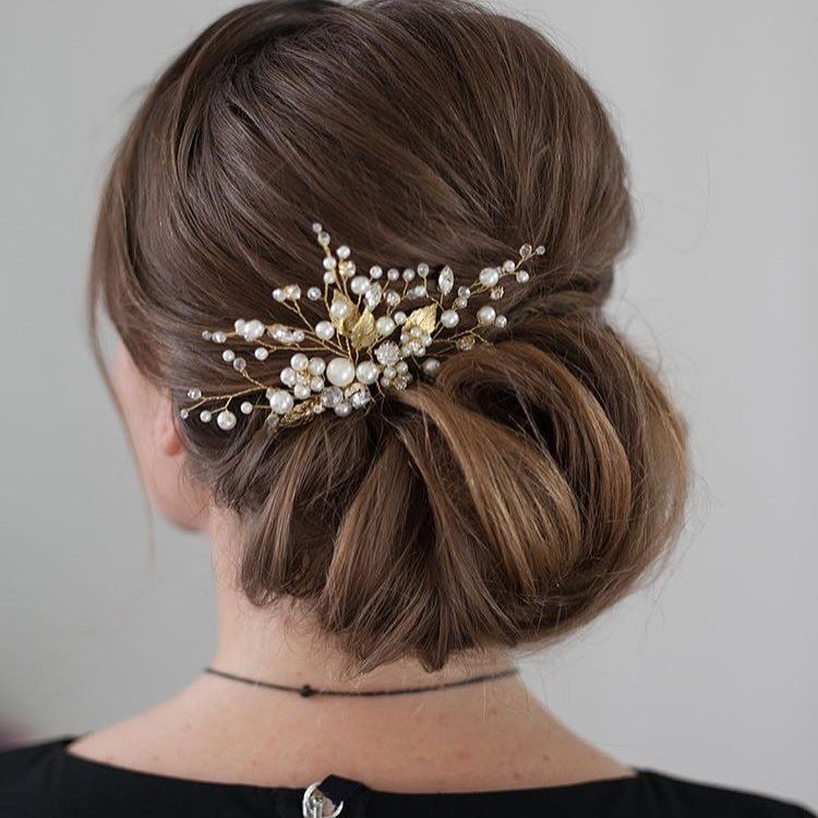 Model sanggul pengantin loose chignon (Sumber: Instagram)