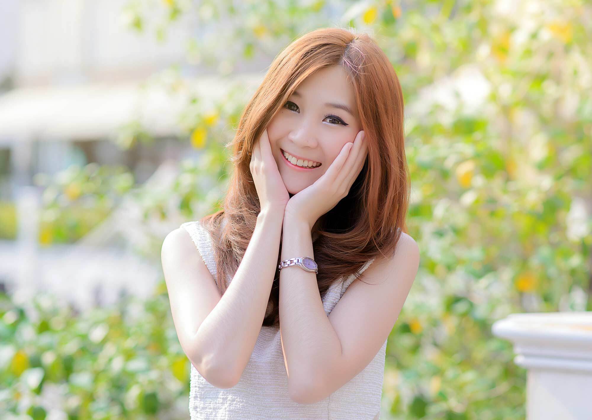 เหตุผลที่จะทำให้คุณหลงรัก เฉดสีผม “สีน้ำตาลแดง”